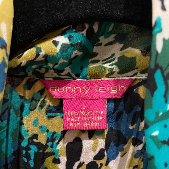 Sunny Leigh sleeveless blouse - Picture 2 of 3